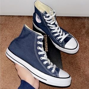 ****SOLD**** Converse All Star Classic High Tops Navy Blue 7M/ 9W